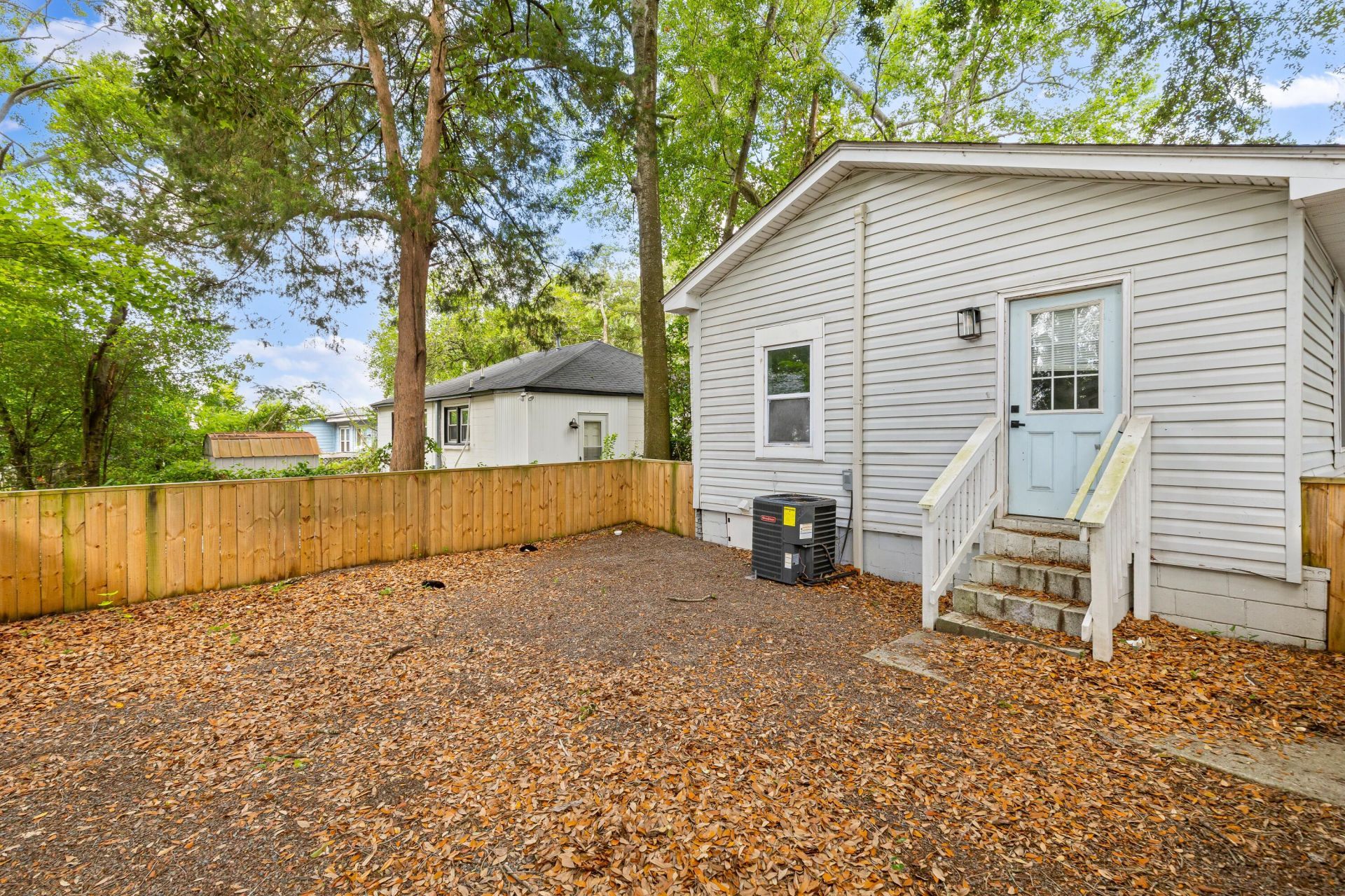 2512 Bennett Yard Road Photo 17