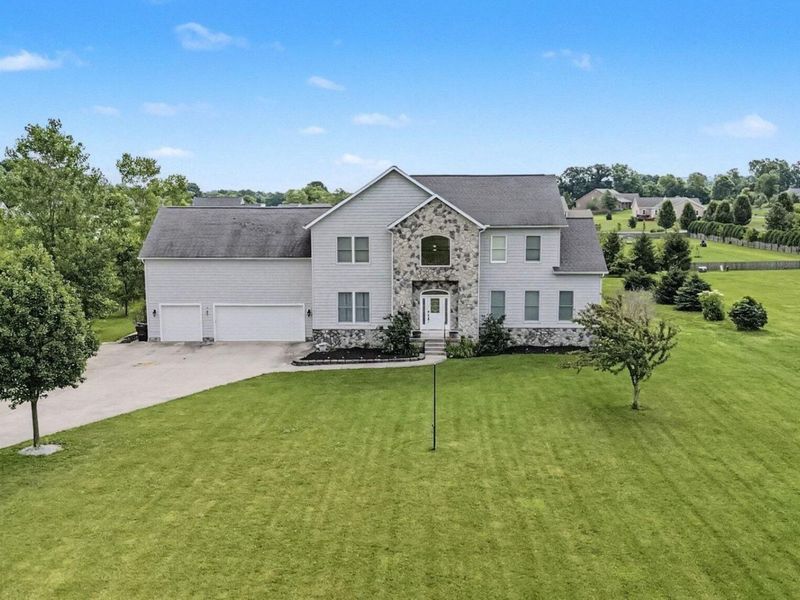 5866 Lithopolis Winchester Road, Canal Winchester, OH 43110 Photo 2