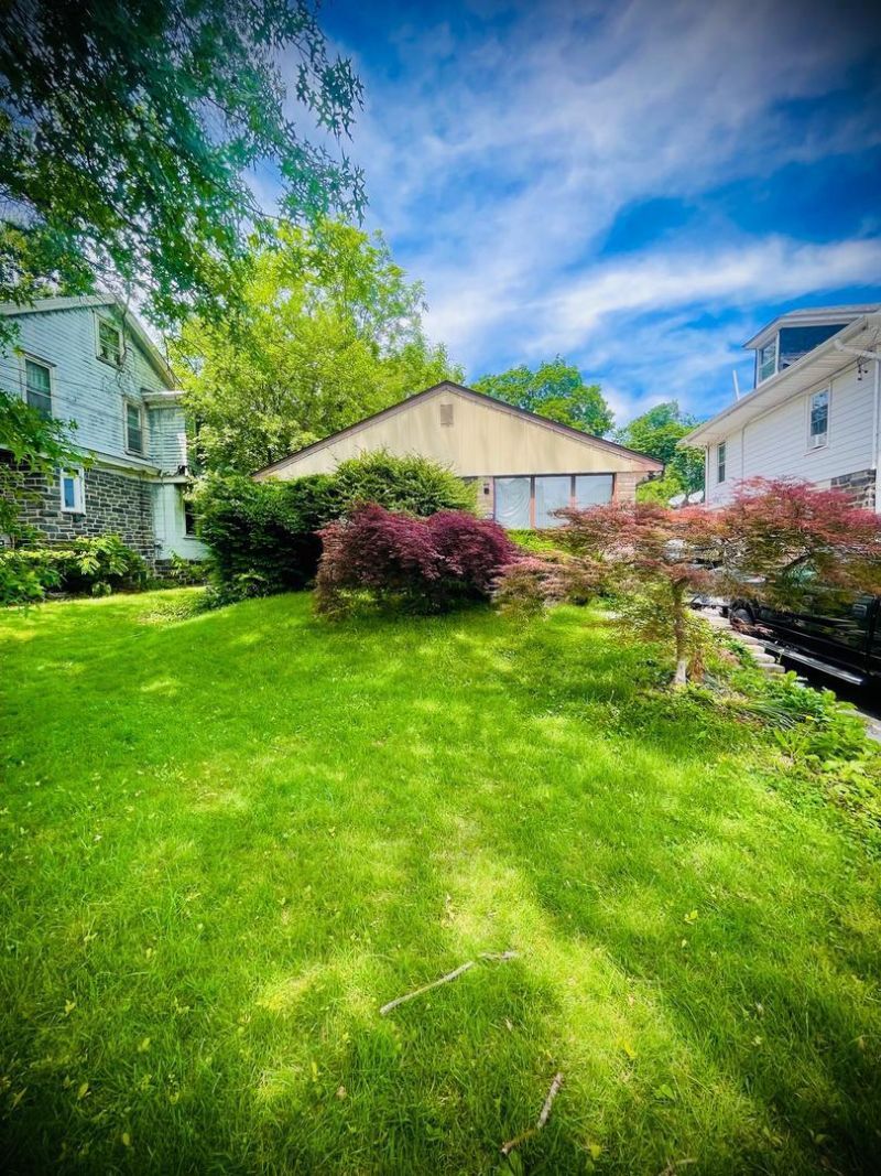 115 E PROVIDENCE ROAD, ALDAN, PA 19018