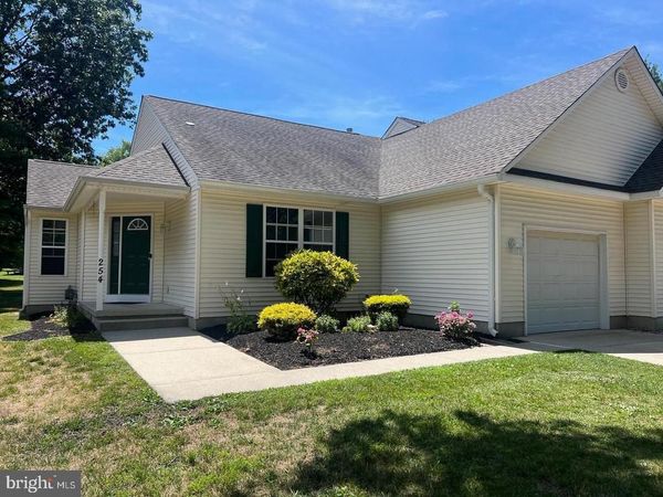 254 S GRAND STREET, HAMMONTON, NJ 08037
