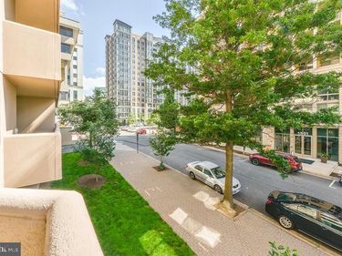 1301 N COURTHOUSE ROAD, Unit 612, ARLINGTON, VA 22201