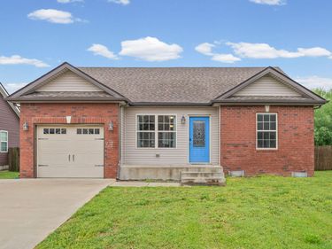 143 Ambridge Street, Oak Grove, KY 42262