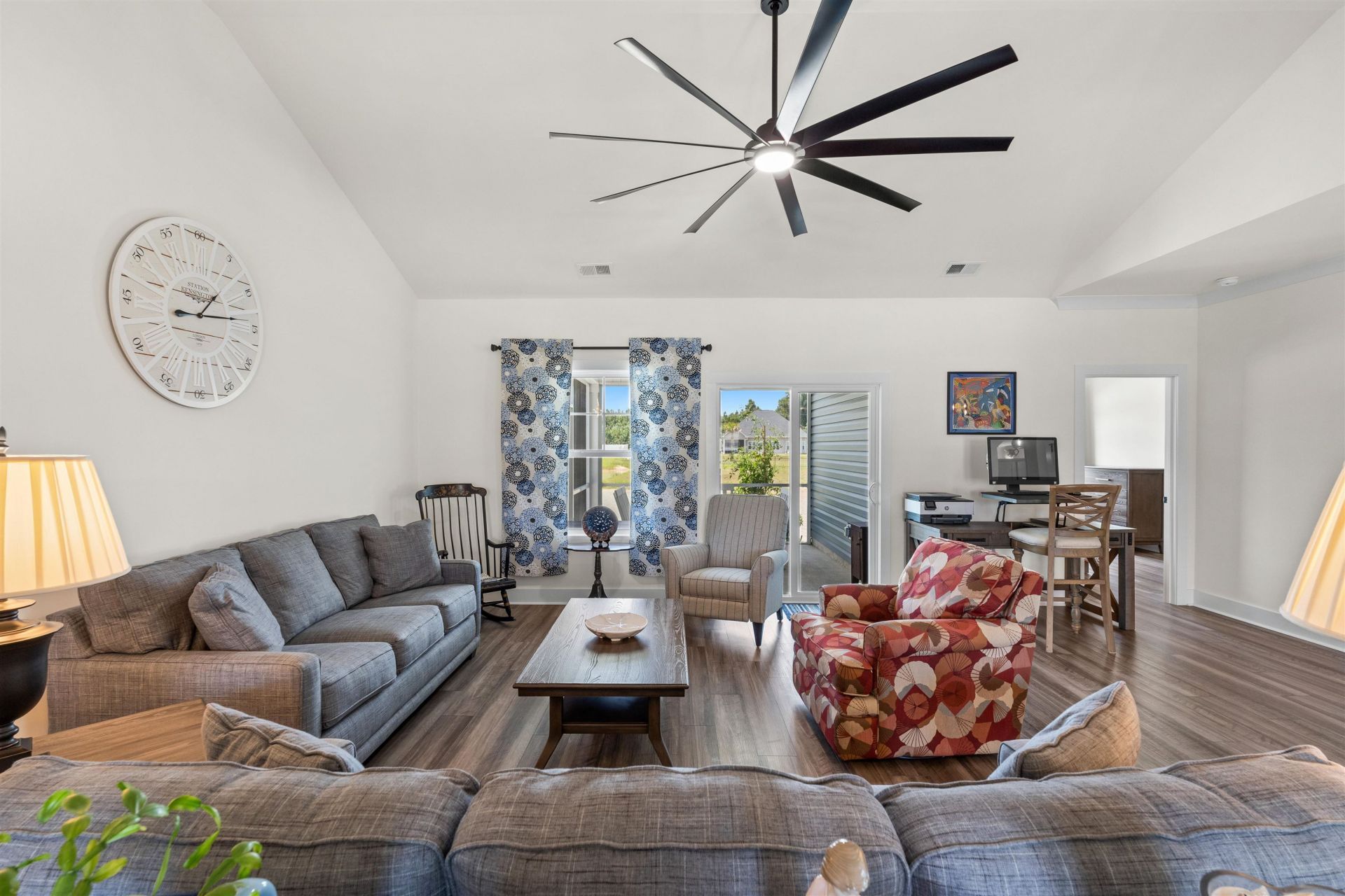 1052 Jase Dr.  Photo 8