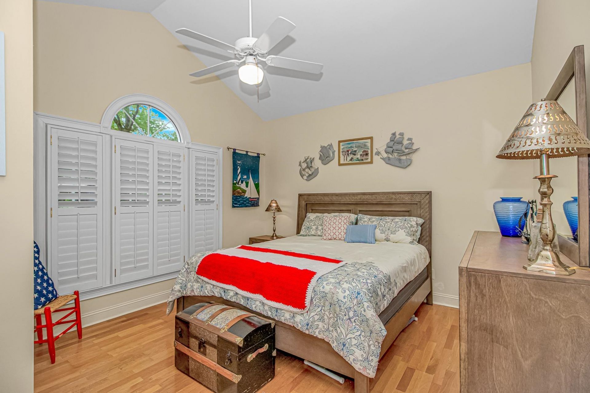 358 Doral Dr. Photo 21