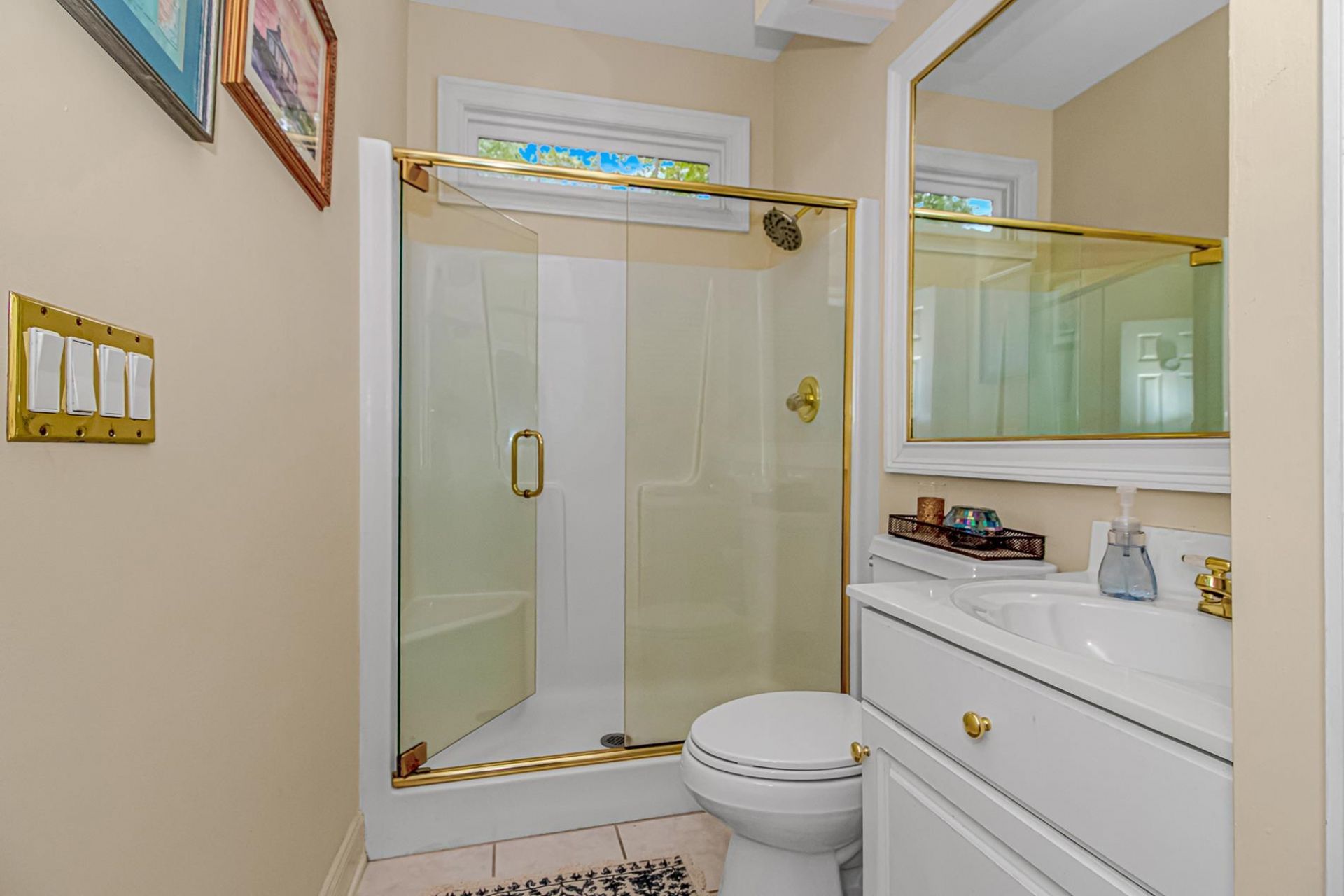 358 Doral Dr. Photo 23