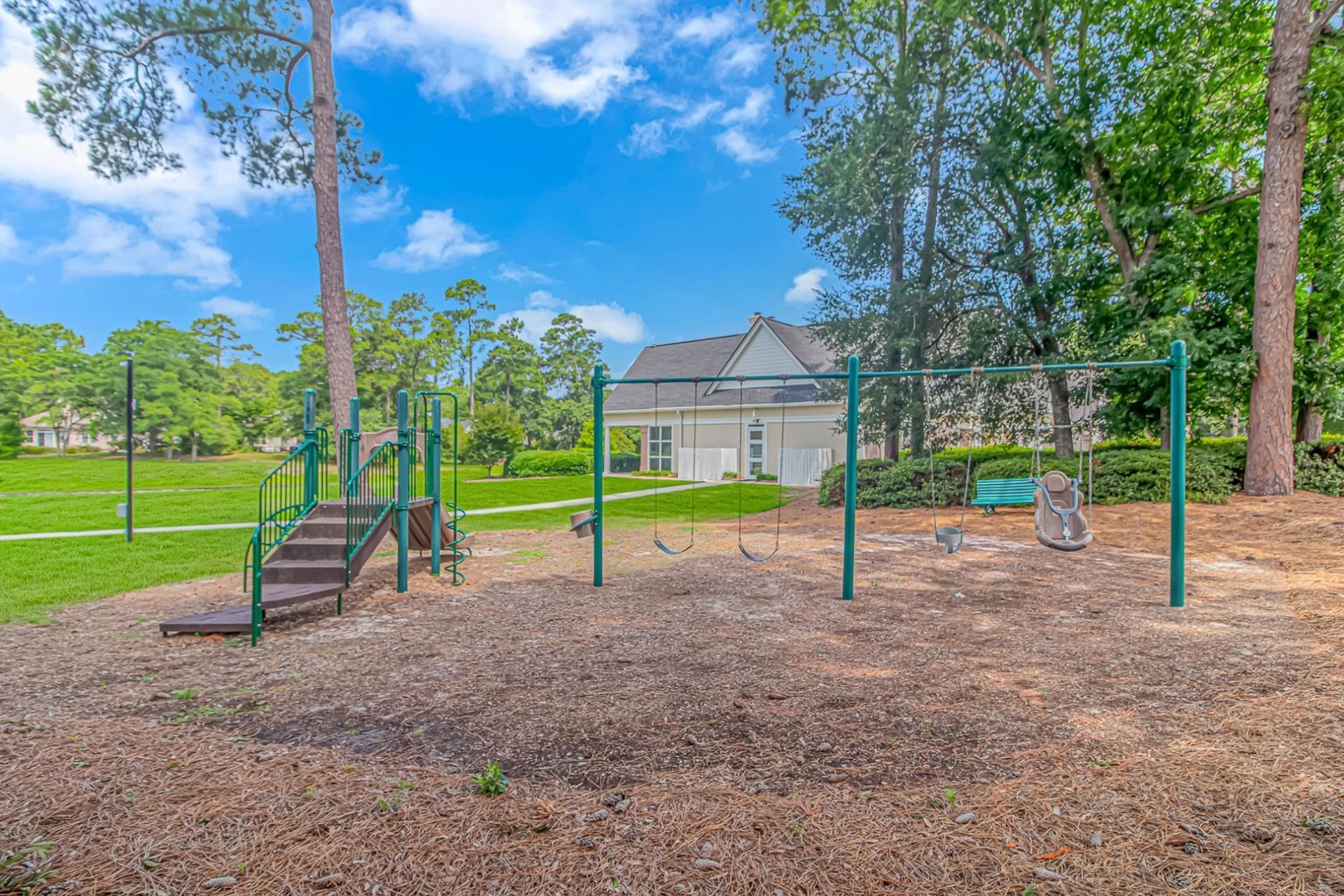 358 Doral Dr. Photo 40