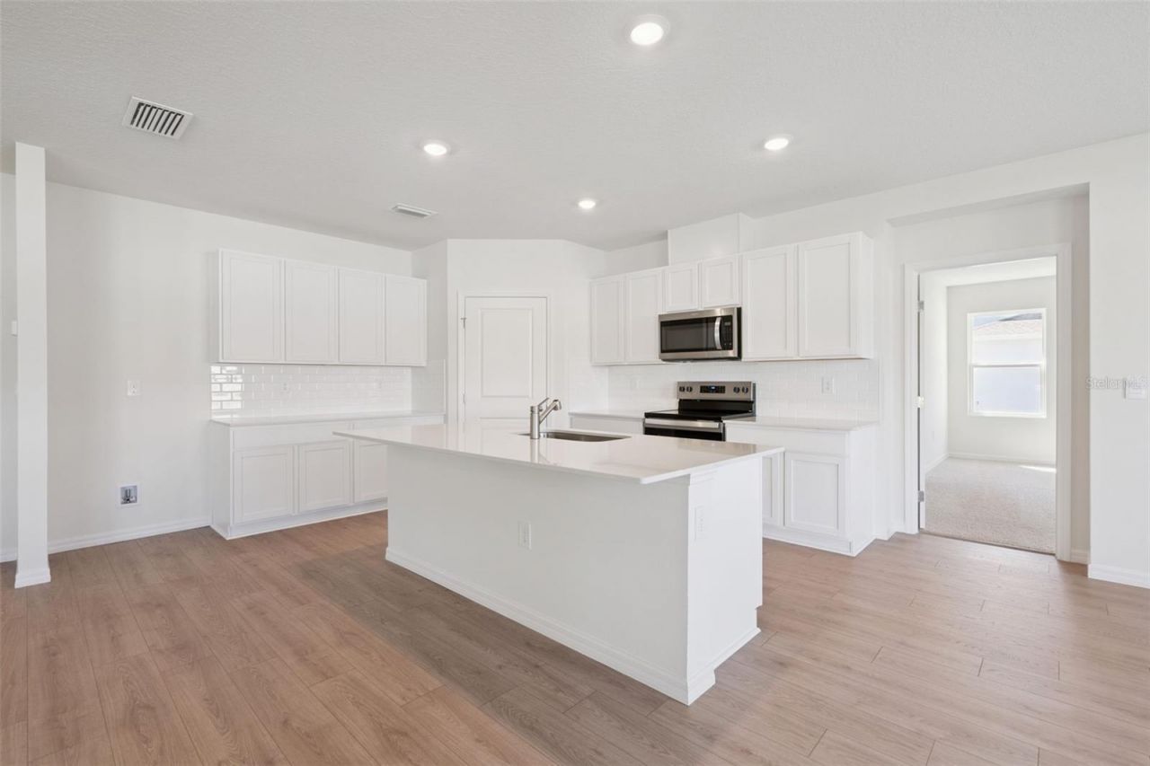 894 Britton Loop , Saint Cloud, FL 34771 Photo