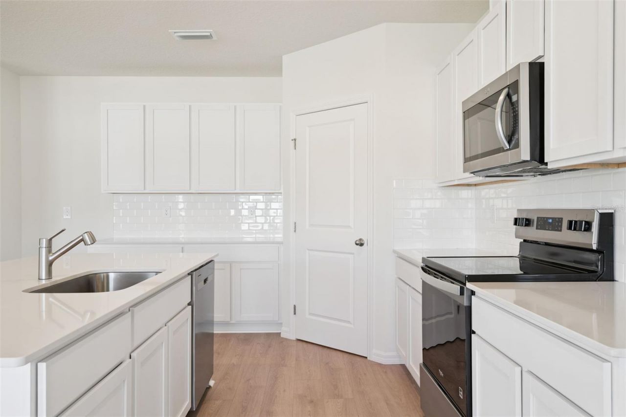894 Britton Loop , Saint Cloud, FL 34771 Photo