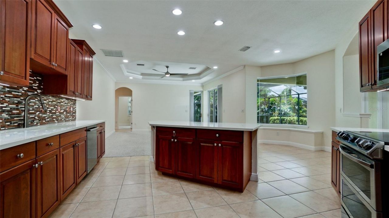 5323 90th Avenue Circle E, Parrish, FL 34219 Photo