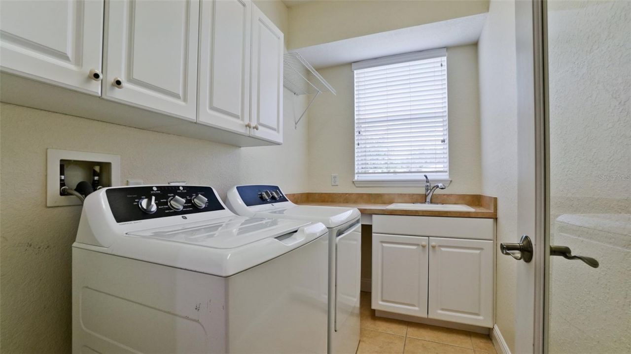 5323 90th Avenue Circle E, Parrish, FL 34219 Photo