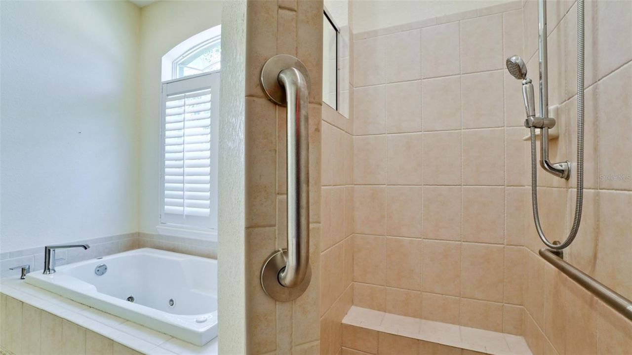 5323 90th Avenue Circle E, Parrish, FL 34219 Photo