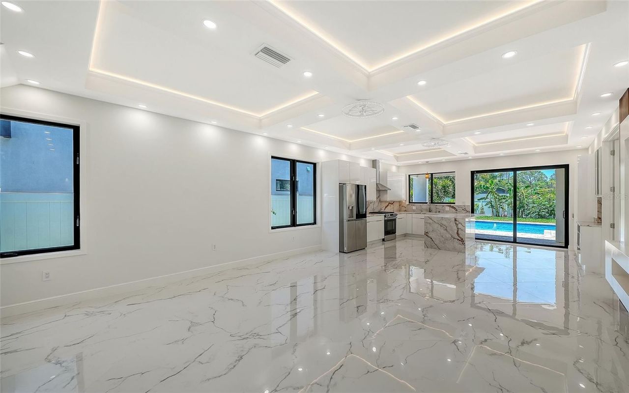 2483 Bay Street, Sarasota, FL 34237 Photo