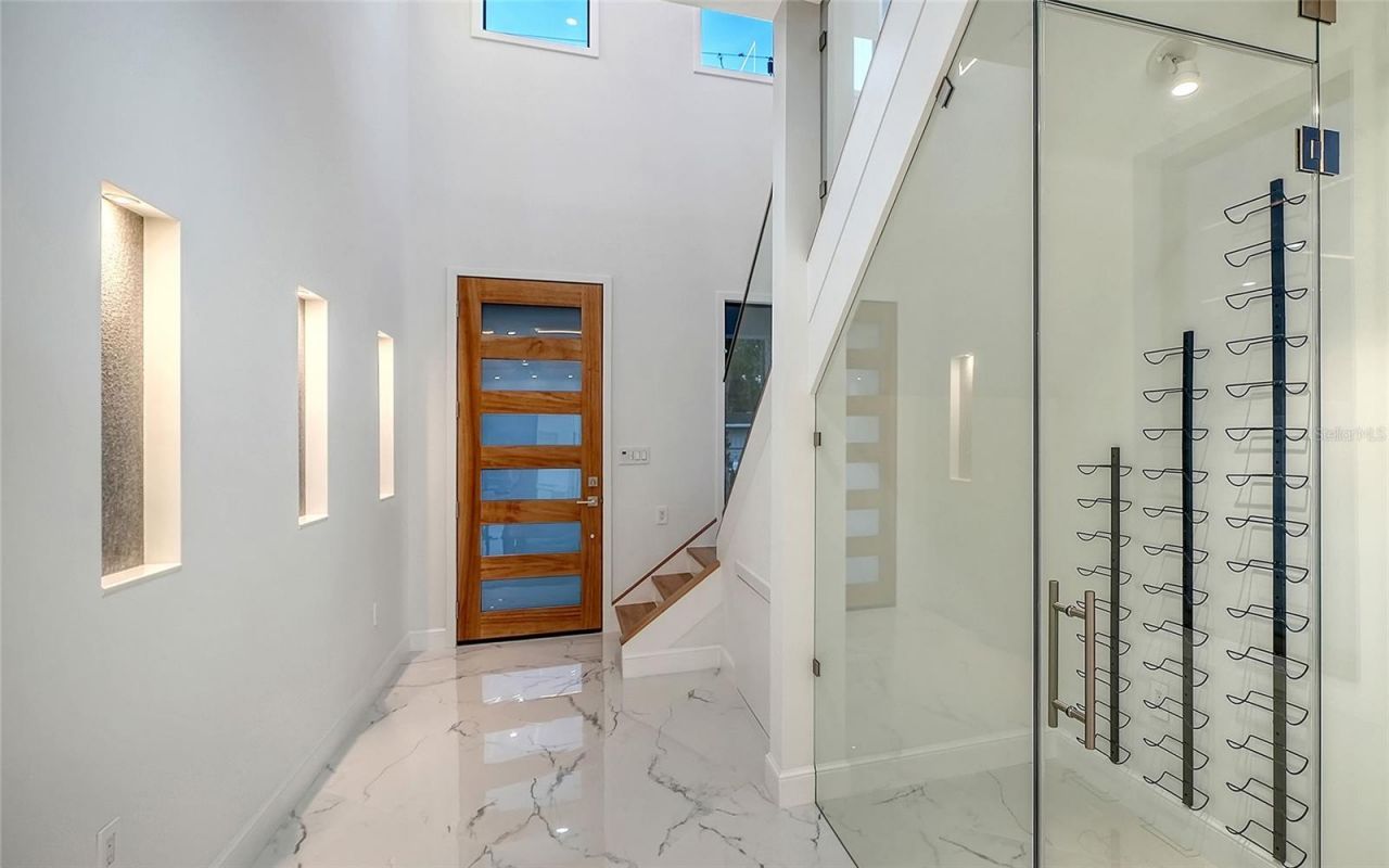 2483 Bay Street, Sarasota, FL 34237 Photo