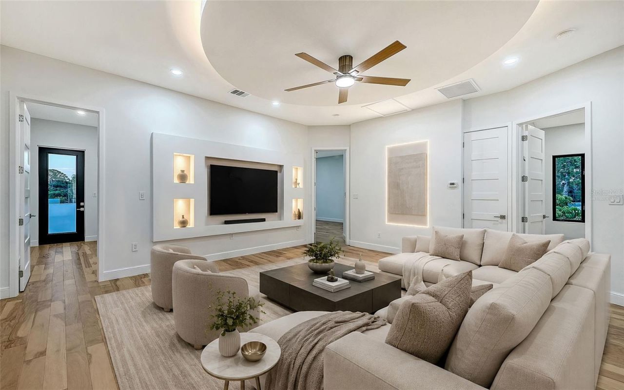 2483 Bay Street, Sarasota, FL 34237 Photo