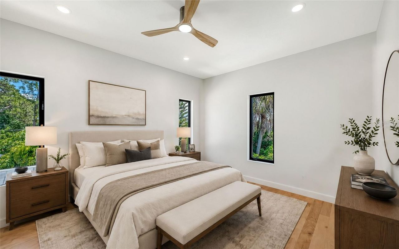 2483 Bay Street, Sarasota, FL 34237 Photo