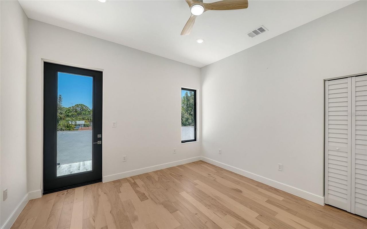 2483 Bay Street, Sarasota, FL 34237 Photo