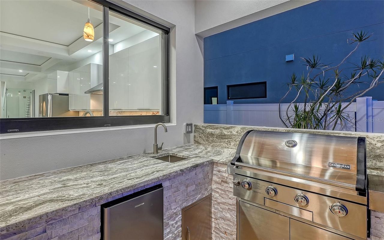 2483 Bay Street, Sarasota, FL 34237 Photo