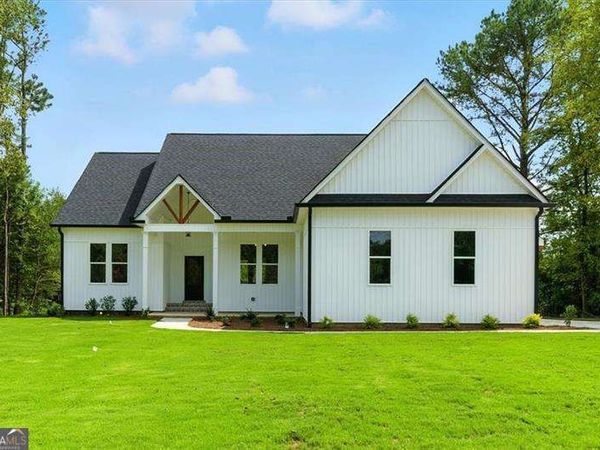 1 Mountain Chase Road, Rome, GA 30165
