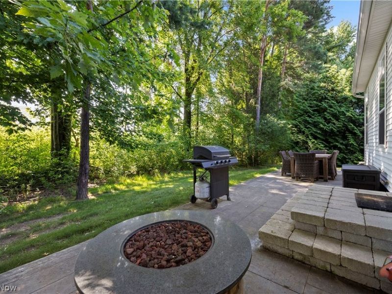 652 Lakeside Drive, Avon Lake, OH 44012 Photo 44
