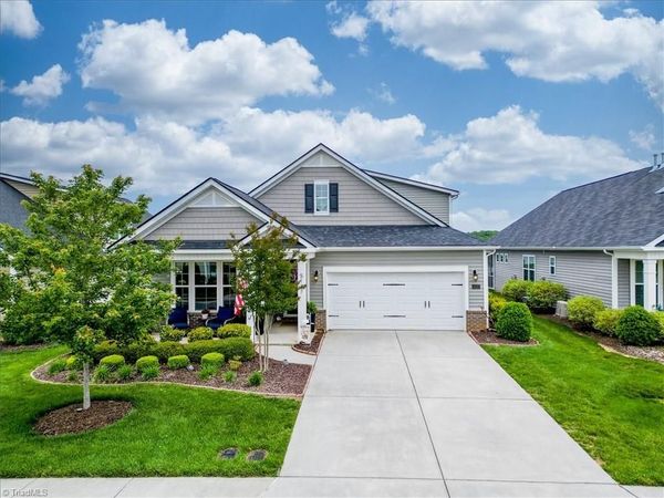 5127 Garnet Hill Drive , Clemmons, NC 27021