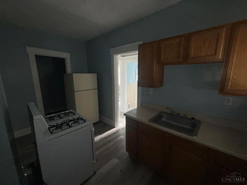 3671 Vine Street, Cincinnati, OH 45220 Photo 8