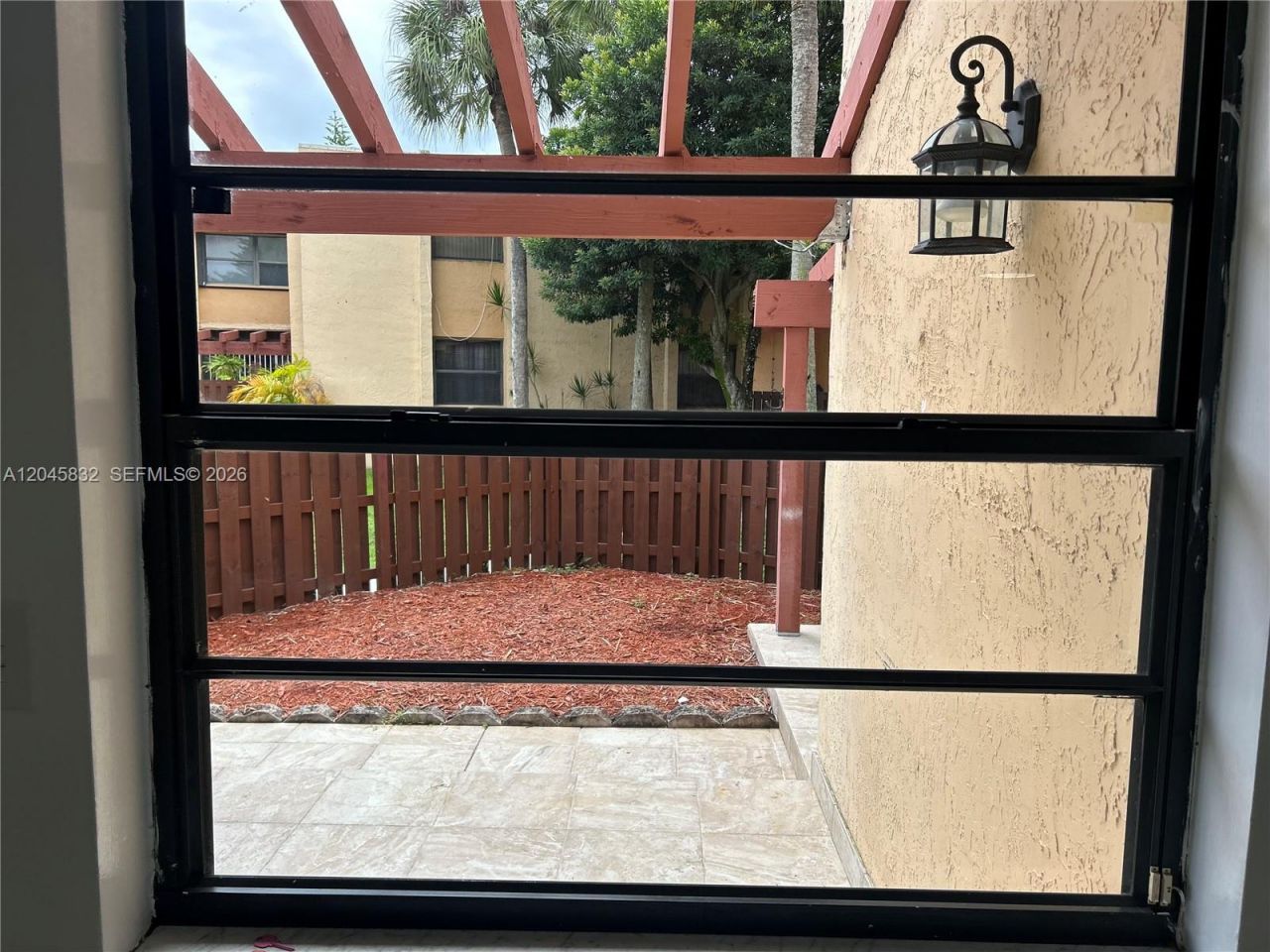 301 W Park Dr , Unit 101-11, Miami, FL 33172 Photo