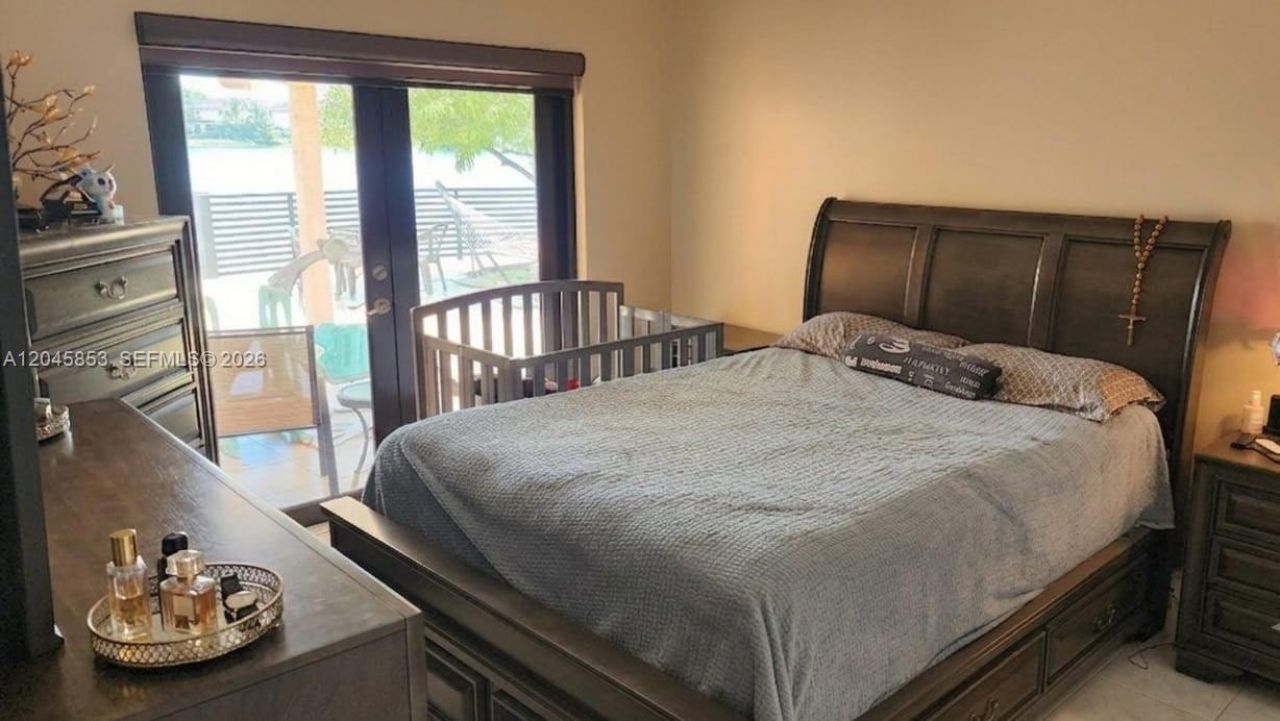 2588 W 64th St, Hialeah, FL 33016 Photo