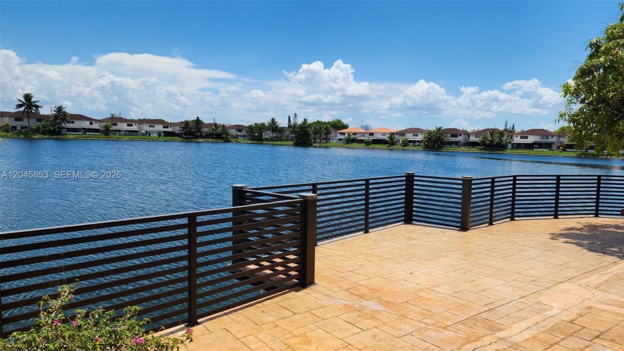2588 W 64th St, Hialeah, FL 33016 Photo