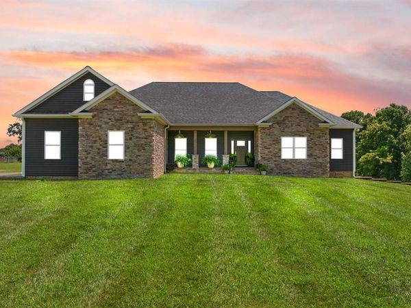 113 Manor House Road , Glasgow, KY 42141