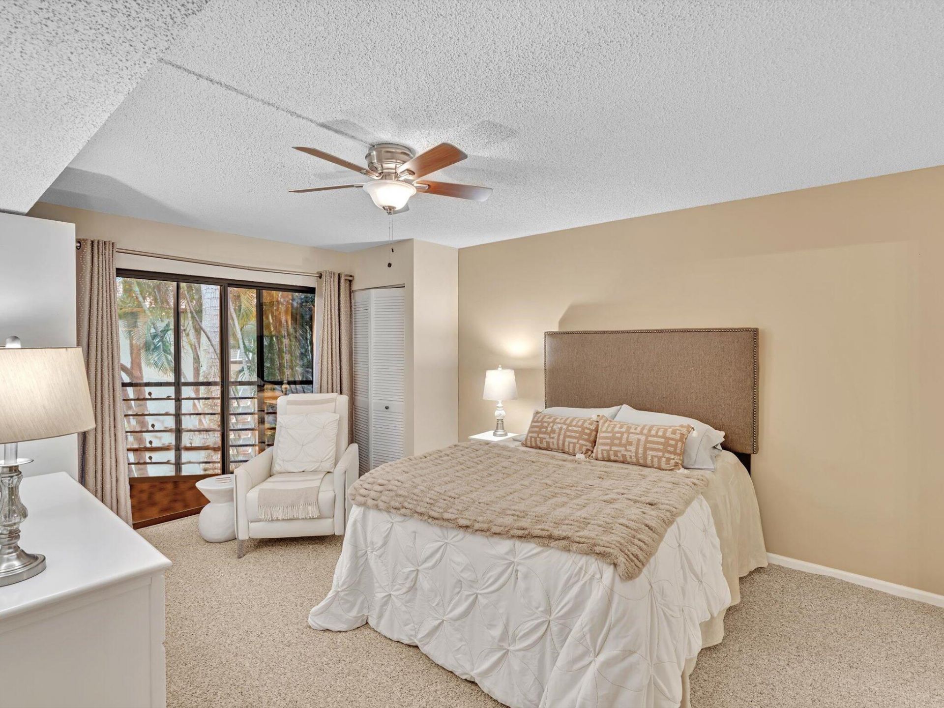 10143 Mangrove Drive, Unit 203, Boynton Beach, FL 33437 Photo