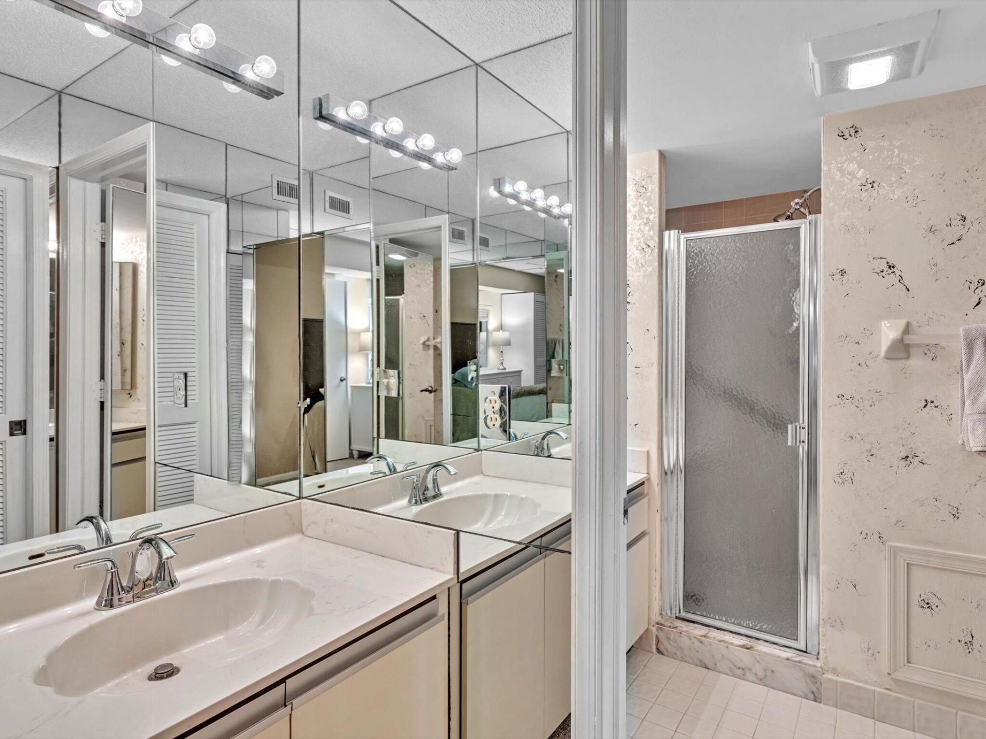 10143 Mangrove Drive, Unit 203, Boynton Beach, FL 33437 Photo