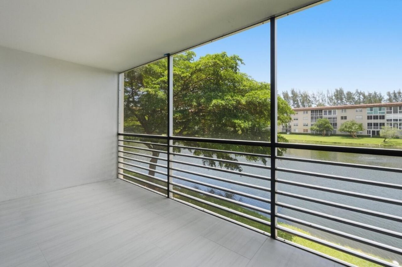 1805 Eleuthera Point, Unit B2, Coconut Creek, FL 33066 Photo