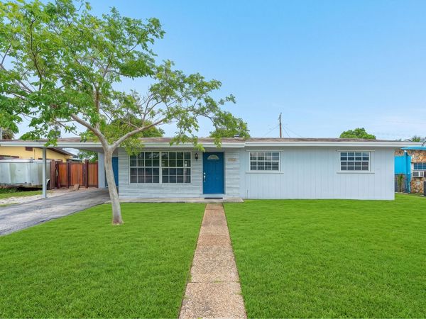 5543 SW 7th Street, Margate, FL 33068