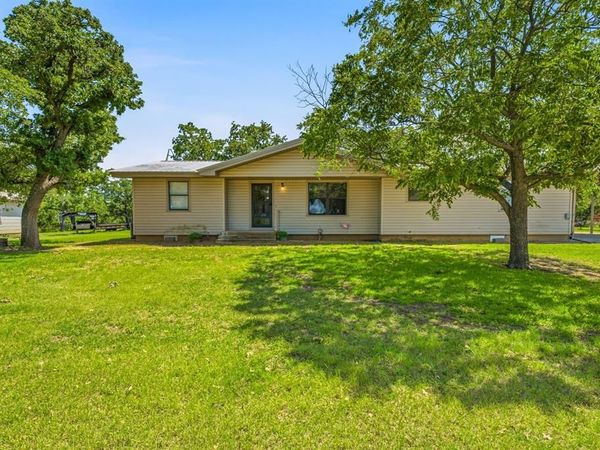 1331 Medlan Chapel Road , Graham, TX 76450