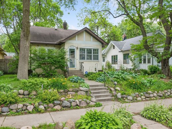 5252 43rd Avenue S, Minneapolis, MN 55417
