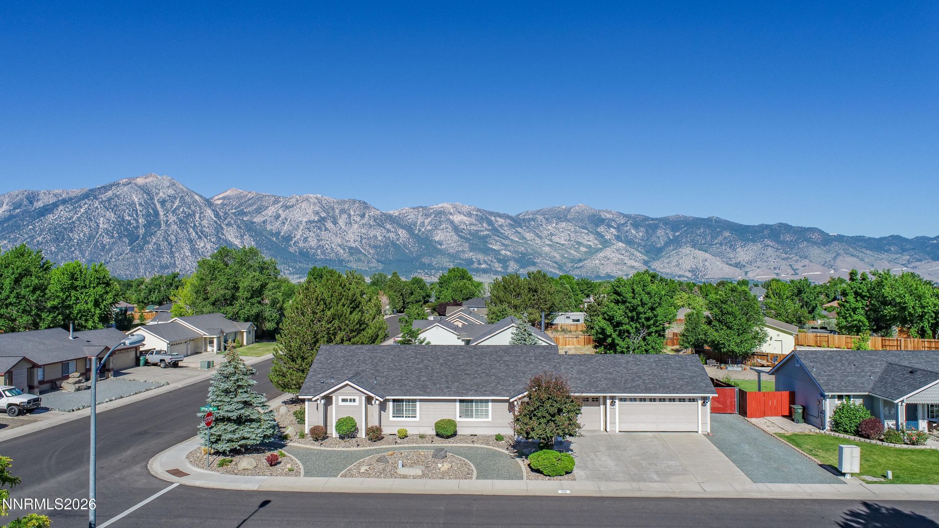 1225 Springtime Drive, Gardnerville, NV 89460 Main Photo