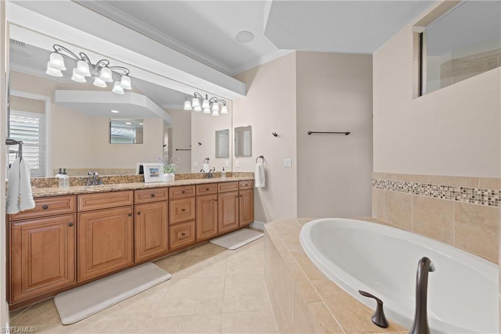 9630 Firenze Cir , Naples, FL 34113 Photo