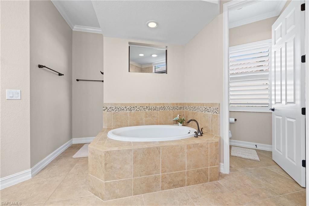 9630 Firenze Cir , Naples, FL 34113 Photo