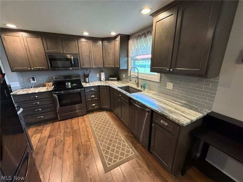1038 2nd Street SW, New Philadelphia, OH 44663 Photo 8