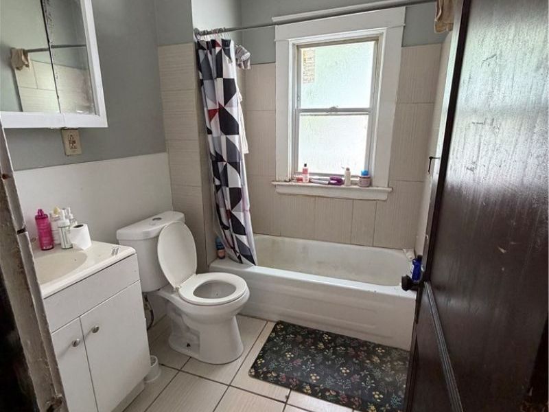 916 E 144th Street, Cleveland, OH 44110 Photo 13