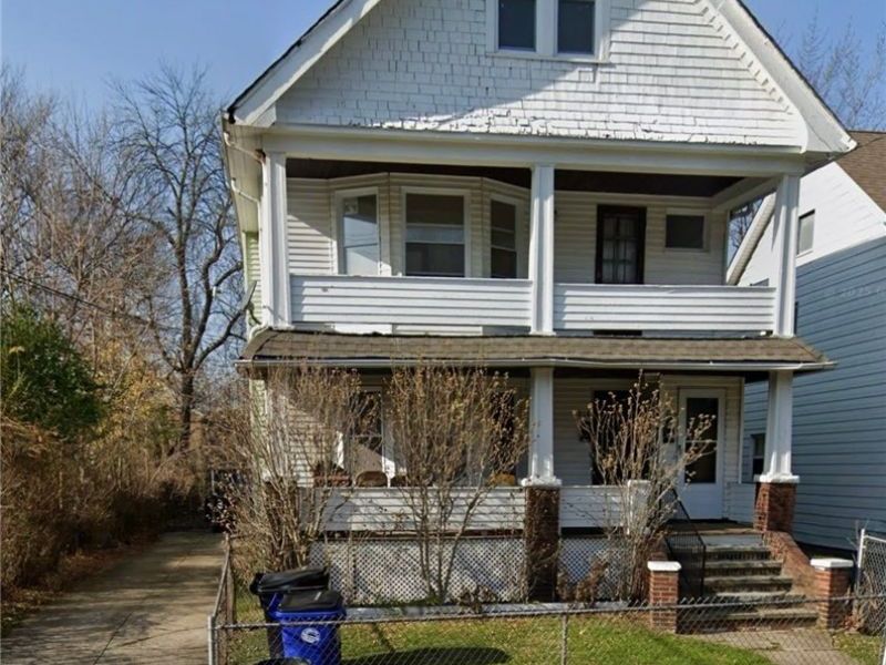 916 E 144th Street, Cleveland, OH 44110 Photo 2