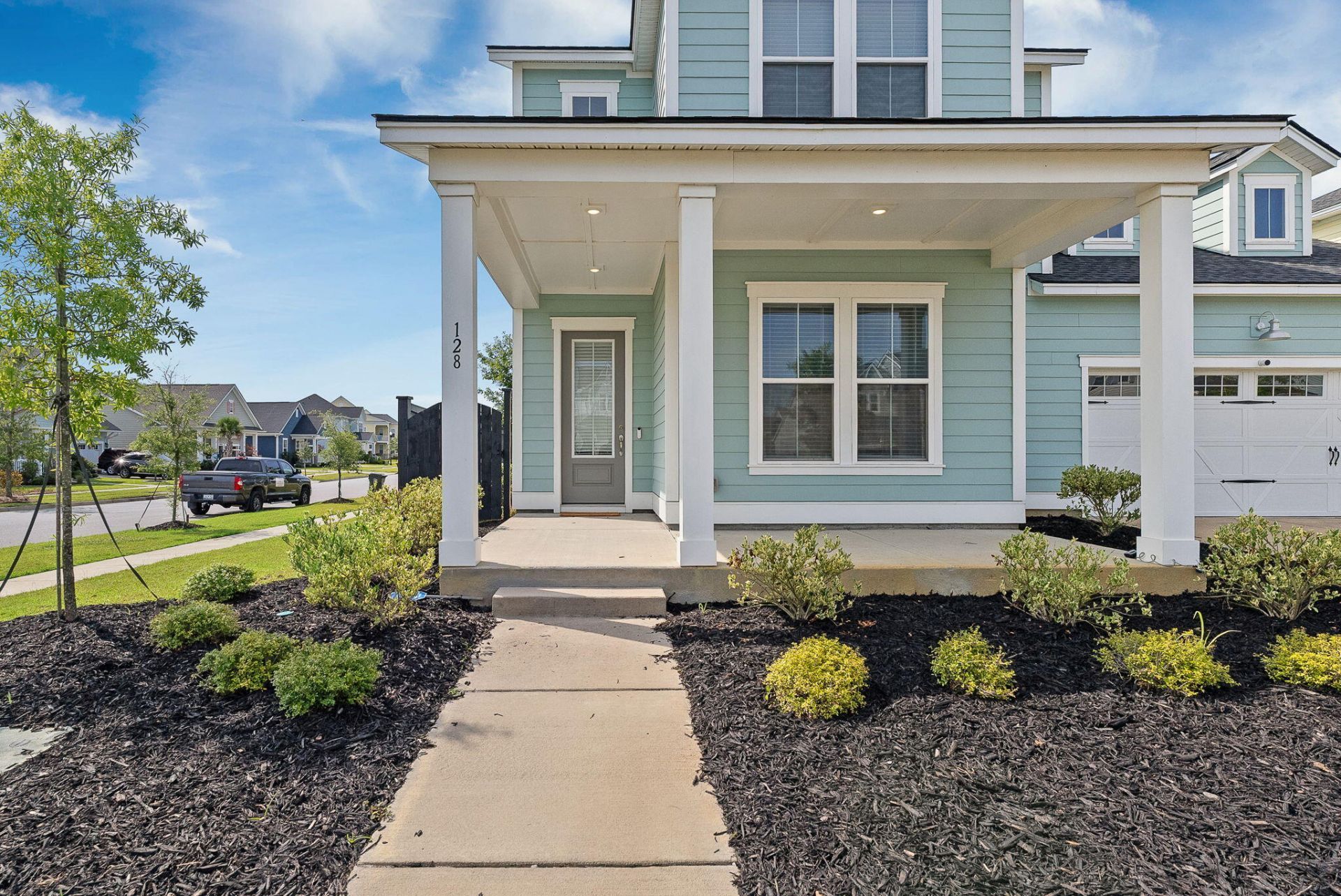 128 Ashworth Drive Photo 10