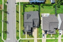 128 Ashworth Drive photo 4