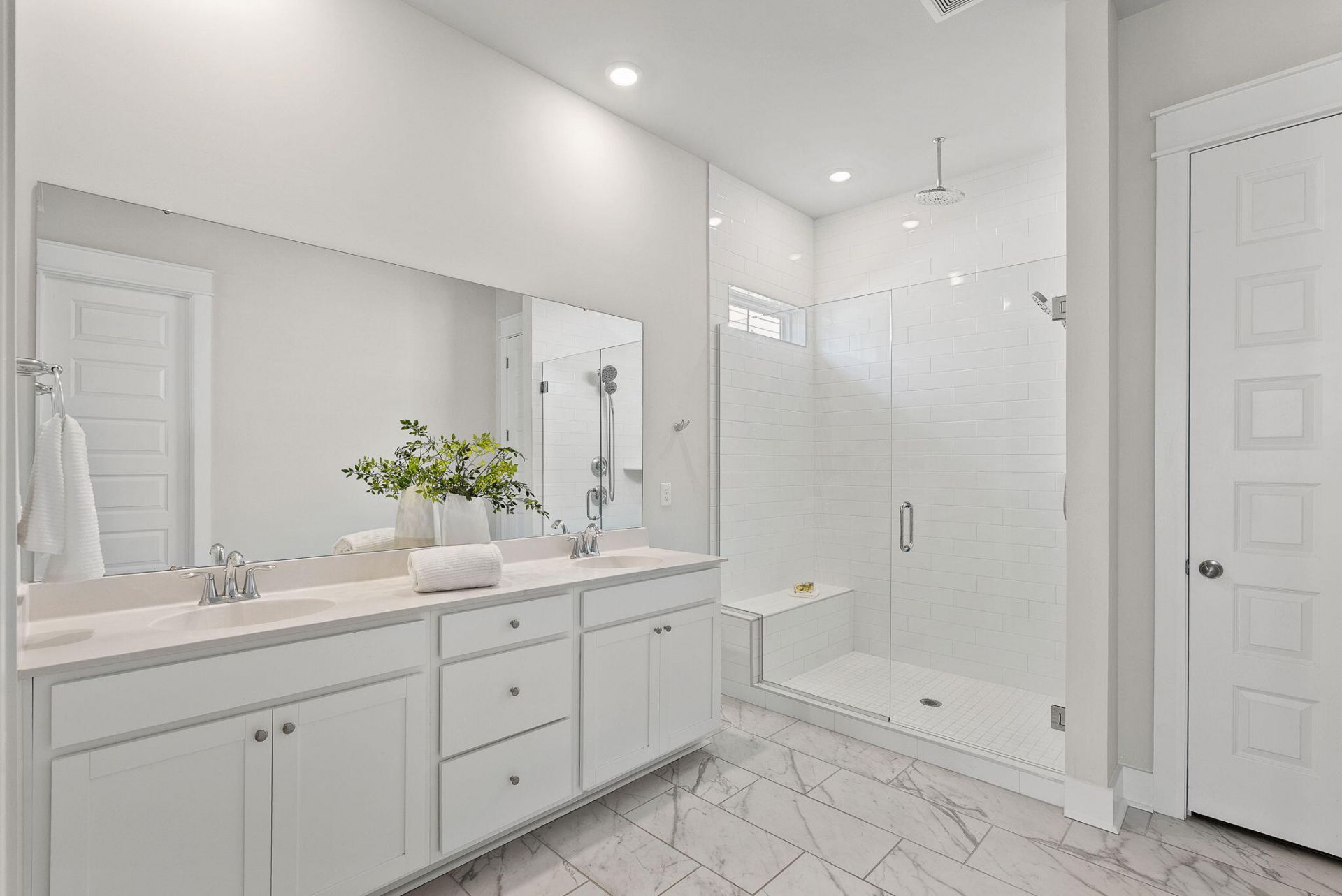 128 Ashworth Drive Photo 37