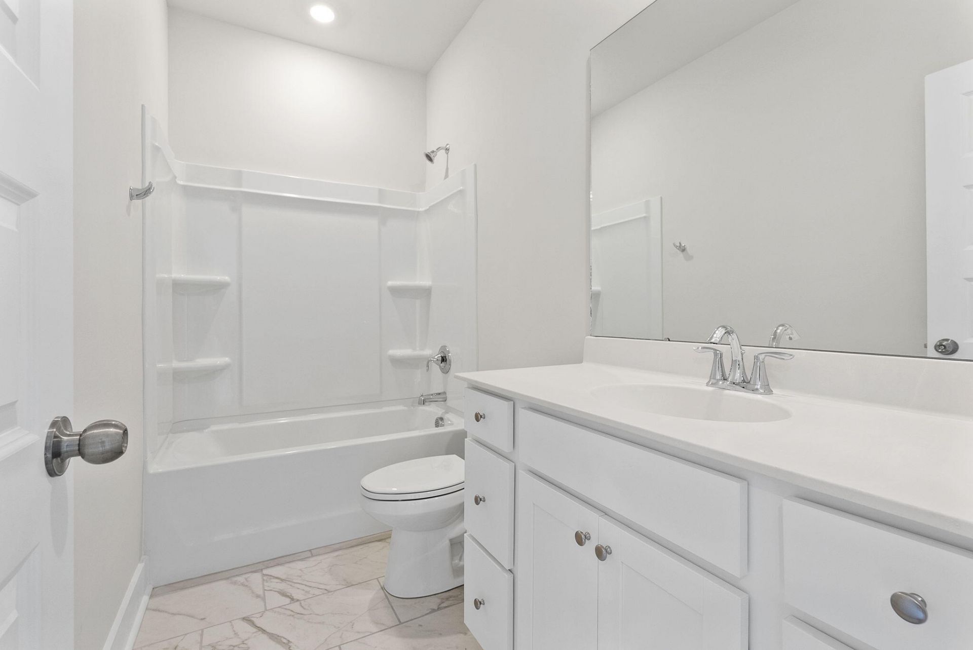 128 Ashworth Drive Photo 47