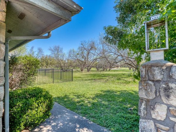 1504 Horseshoe Bay Proper, Unit A, Horseshoe Bay, TX 78657
