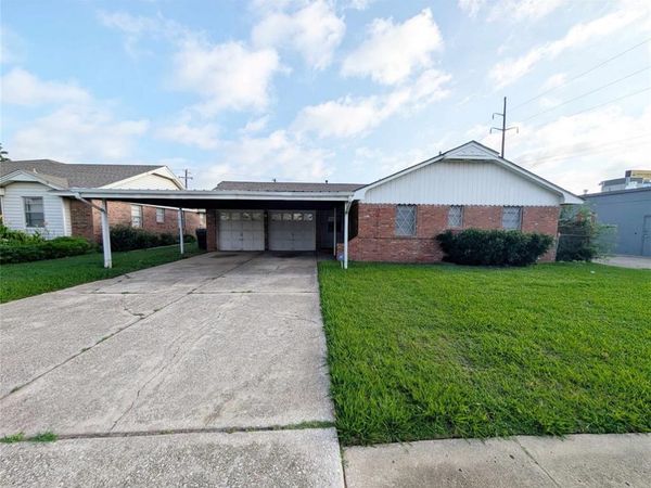 2105 SW 76th Street, Oklahoma City, OK 73159