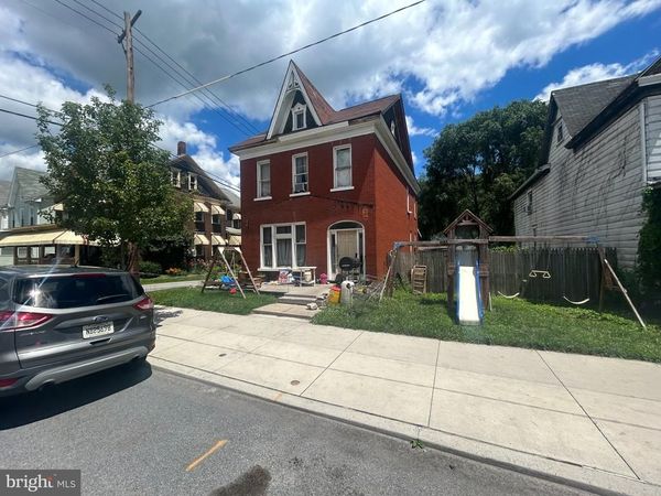 1516 LOGAN AVENUE , TYRONE, PA 16686