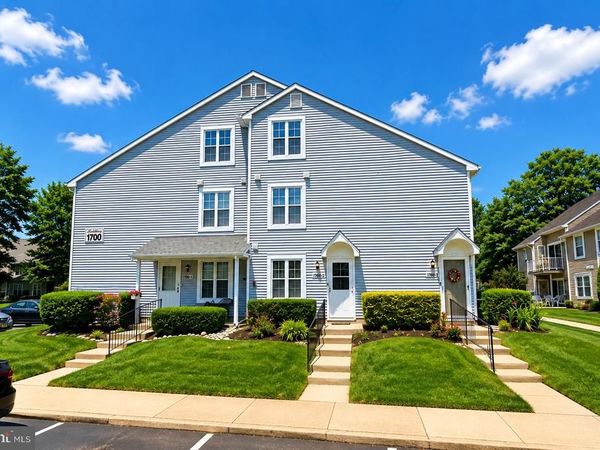 1705 A HEATHERSTONE COURT, MOUNT LAUREL, NJ 08054