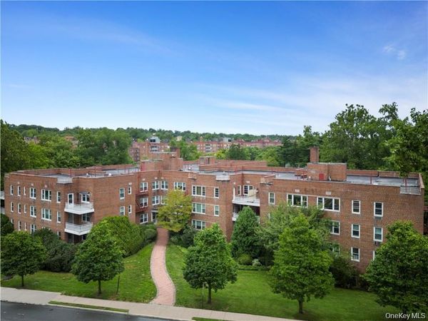 700 Scarsdale Avenue , Unit 1W, Scarsdale, NY 10583